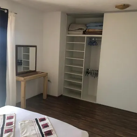 Penthouse Bara 奥米什